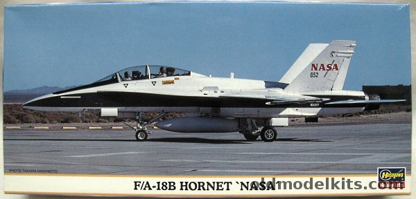 Hasegawa 1/72 McDonnell Douglas F/A-18B Two-Seat Hornet - NASA, 00080 plastic model kit